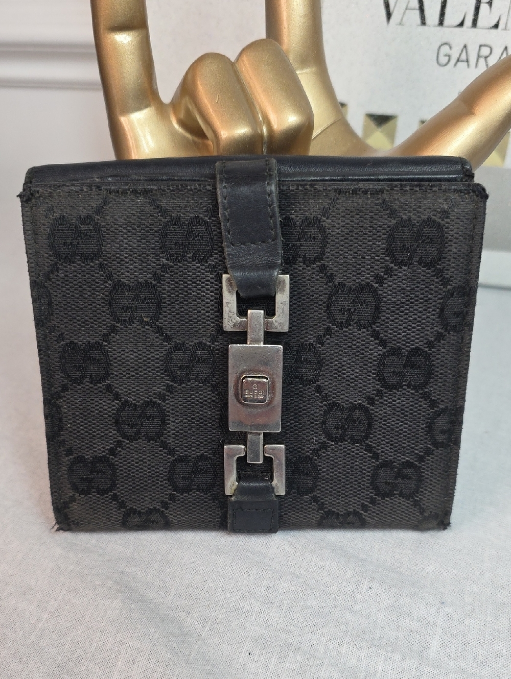 Gucci Vintage GG Canvas Wallet With Piston Lock